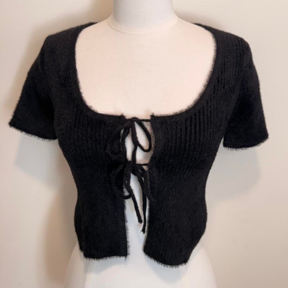 Black Fuzzy Tie-Front Knit Top 🖤✨